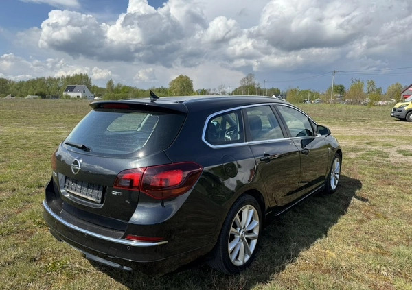 Opel Astra cena 29900 przebieg: 218000, rok produkcji 2014 z Rawa Mazowiecka małe 191
